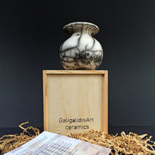 Load image into Gallery viewer, Naked Raku &quot;sfera&quot; unique collection in a wooden box